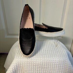 Kate Spade Loren Scalloped Leather Slip On Sneakers Black Size 9